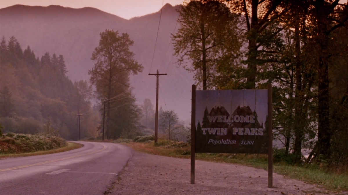 Twin Peaks: “Pilot” Review